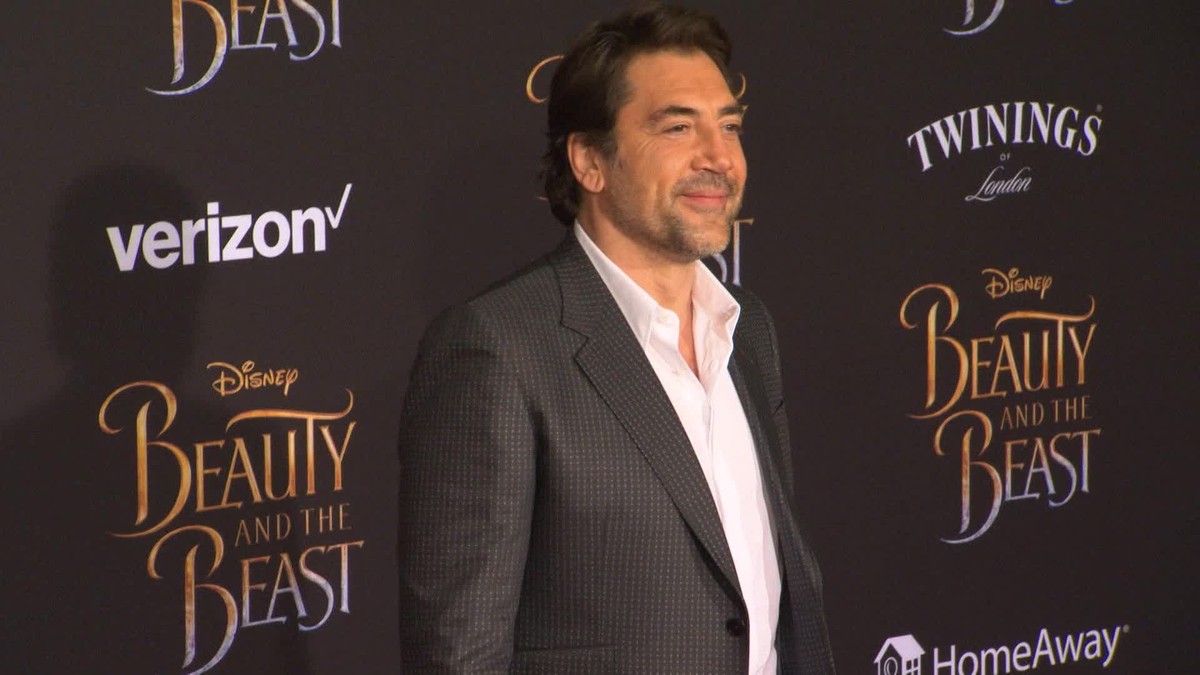 cu_celebrity_close_up_javier_bardem