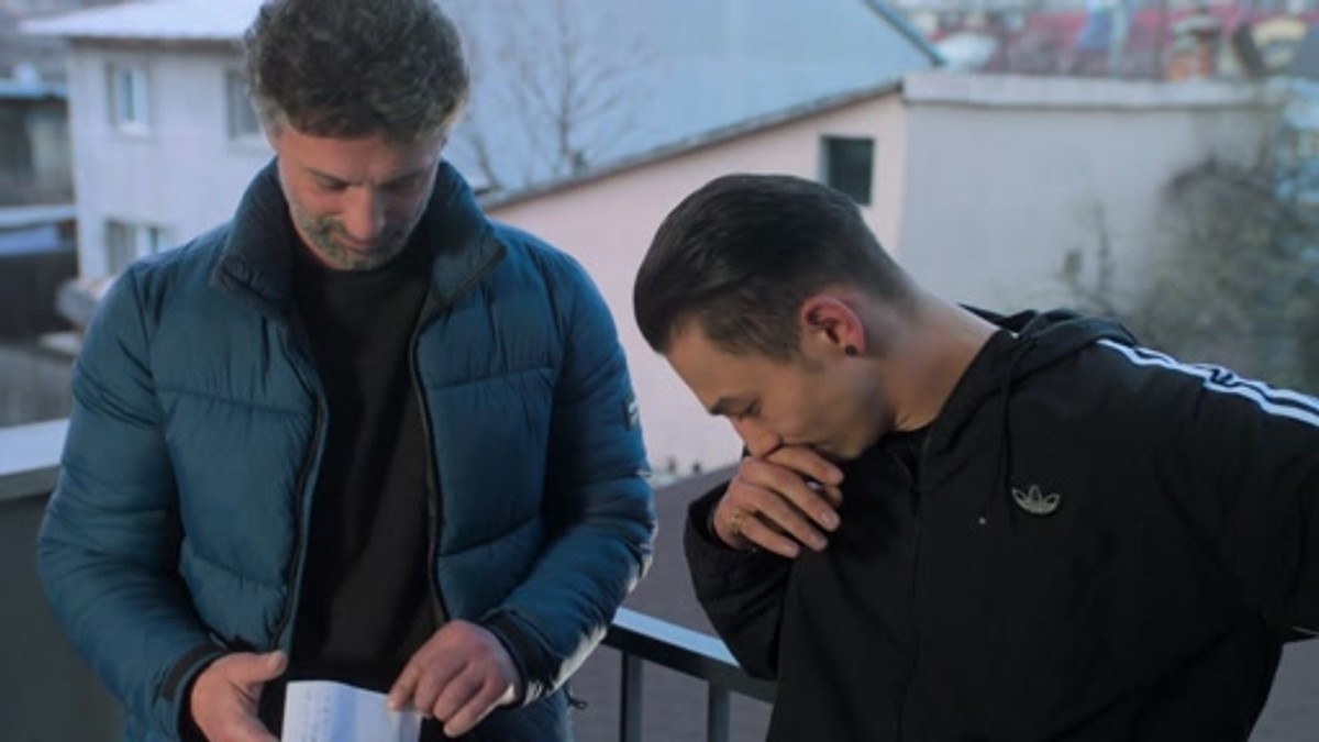 Sezonul 2 Episodul 5 Profu Seriale Vizioneaza Online Cele Mai Bune Seriale Productii Noi De Succes Romanesti Dar Si Seriale Mai Vechi Voyo